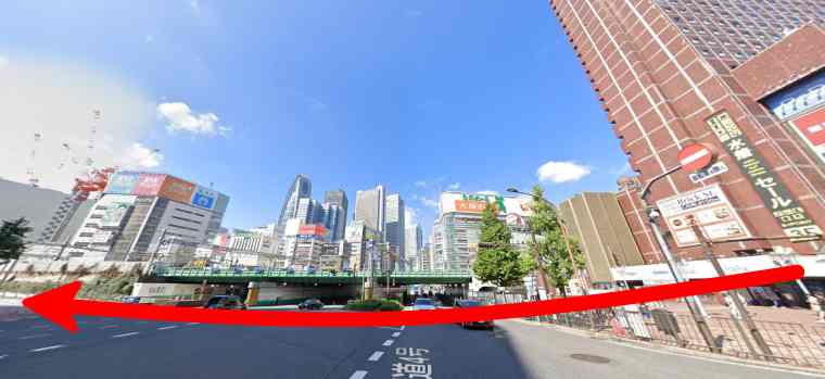 LAVA新宿東口店への行き方