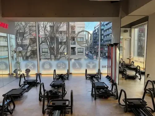 ラグリーマイクロスタジオ