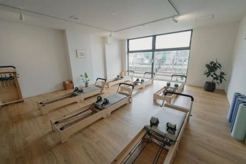 pilates studio Appel 芦屋店