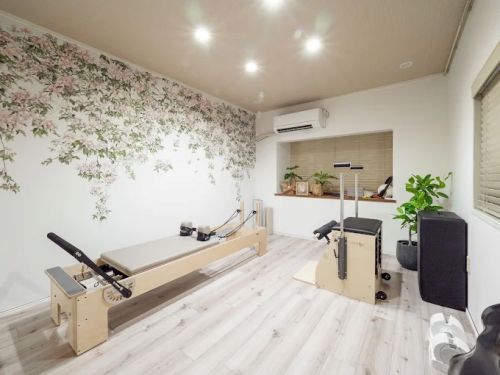 pilates studio Appel 岡本店